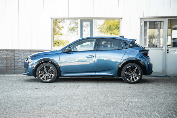 Lancia Ypsilon Edizione Cassina Limitata 51 kWh
