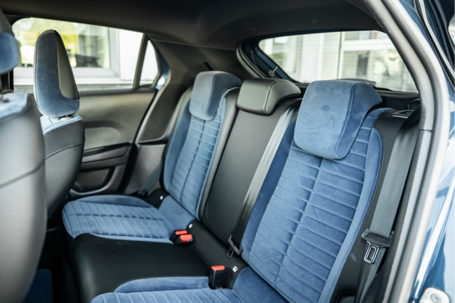 Lancia Ypsilon Edizione Cassina Limitata 51 kWh