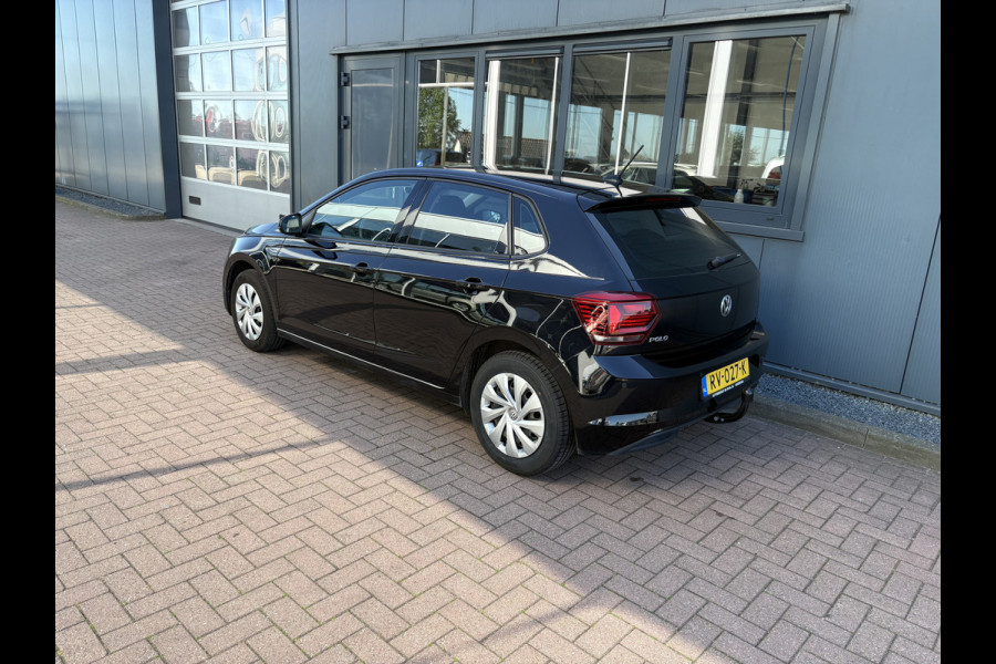 Volkswagen Polo 1.0 TSi 95pk Comfortline Executive 5-drs. NAVI/CARPLAY/DAB/ADAPT.CRUISE/PDC/AFN.TREKHAAK/1E EIGENAAR!