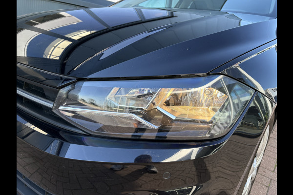 Volkswagen Polo 1.0 TSi 95pk Comfortline Executive 5-drs. NAVI/CARPLAY/DAB/ADAPT.CRUISE/PDC/AFN.TREKHAAK/1E EIGENAAR!