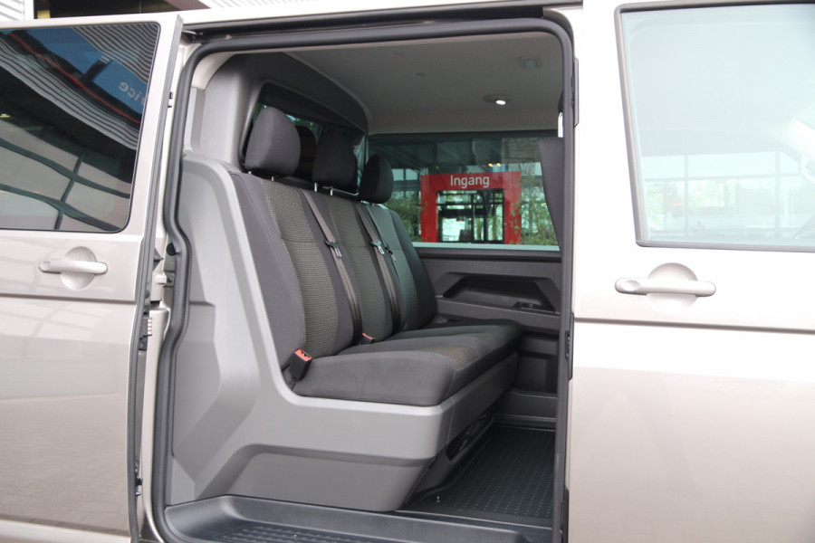 Volkswagen Transporter 2.0 TDI 150 | Aut. | DC | L2H1 | Navi | Camera | Airco..