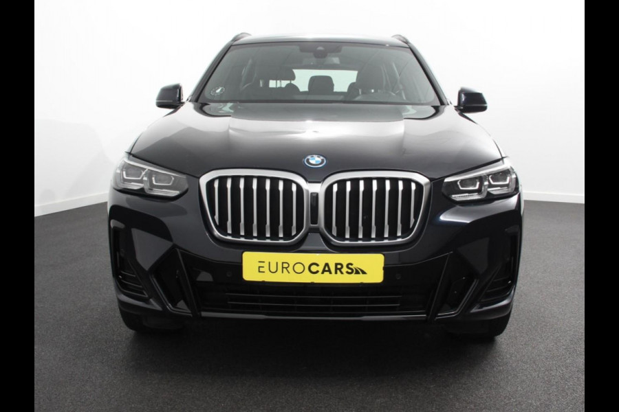 BMW X3 xDrive30e 292pk M-Sport Executive PHEV DEMO ! Camera Electrische achterklep Navigatie Apple Carplay/Android Auto Parkeer sensoren