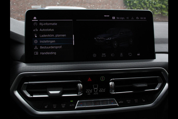 BMW X3 xDrive30e 292pk M-Sport Executive PHEV DEMO ! Camera Electrische achterklep Navigatie Apple Carplay/Android Auto Parkeer sensoren