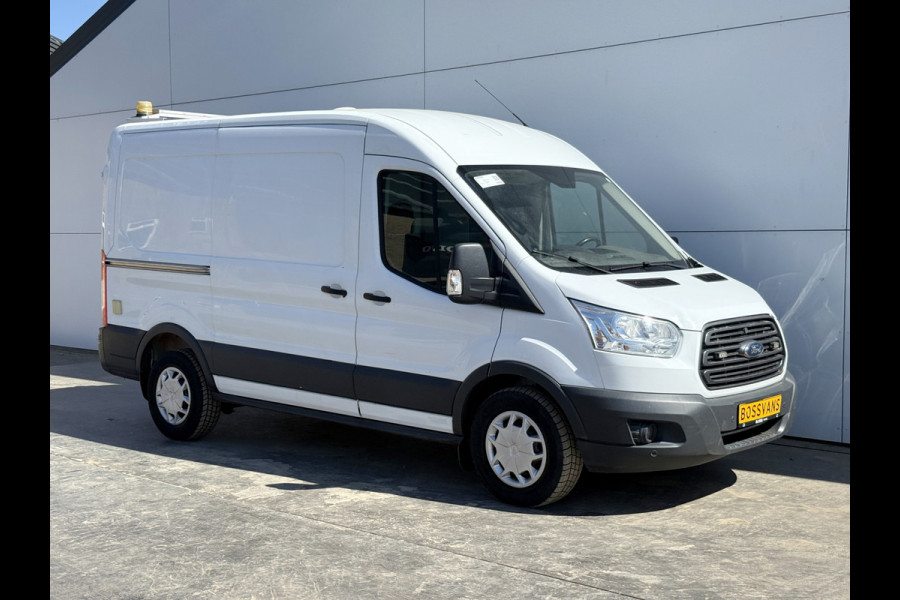 Ford Transit 2.0 TDCI 130PK L2H2 Airco Cruise Control Parkeersensoren Stoelverwarming Zwaailampen Kastwand Inbouw