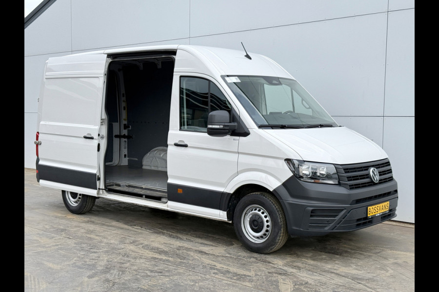 Volkswagen Crafter 2.0 TDI 140PK Nieuw Model! L3H3 Virtual Cockpit Climate Control Camera Parkeersensoren voor achter
