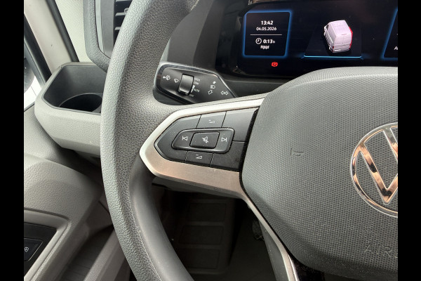 Volkswagen Crafter 2.0 TDI 140PK Nieuw Model! L3H3 Virtual Cockpit Climate Control Camera Parkeersensoren voor achter
