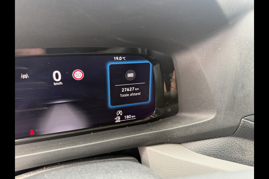 Volkswagen Crafter 2.0 TDI 140PK Nieuw Model! L3H3 Virtual Cockpit Climate Control Camera Parkeersensoren voor achter
