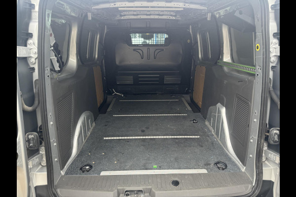 Ford Transit Connect 1.5 EcoBlue L2 Trend | SCI | 100pk | Achteruitrijcamera | Zijschuifdeur links + rechts | Navigatie | Climate control | Stoelverwarming