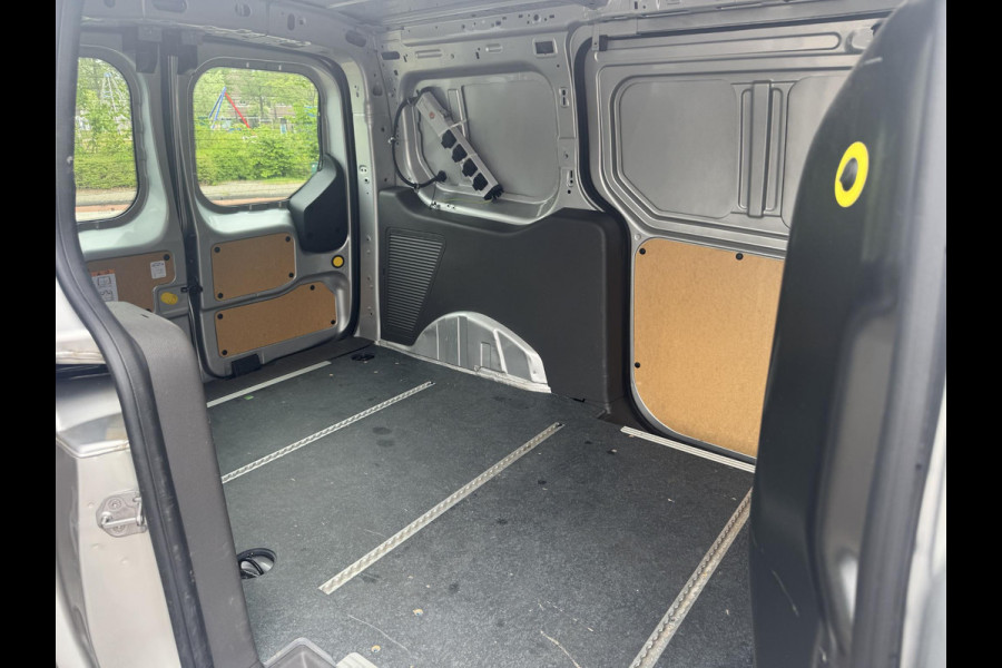 Ford Transit Connect 1.5 EcoBlue L2 Trend | SCI | 100pk | Achteruitrijcamera | Zijschuifdeur links + rechts | Navigatie | Climate control | Stoelverwarming