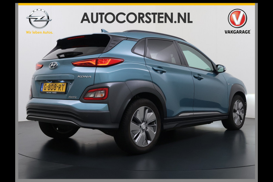 Hyundai Kona EV 64kWh 204pk Premium Warmtepomp Leer Head-Up Display Apple Carplay Android Navi Camera Elektr.Stoelen+Verwarmd+Ventilatie Adap Verwarmd Stuur Pdc Subwoofer Bluetooth Dodehoek detector Privacy Glas Rijstrooksensor Origineel Nederlandse EV