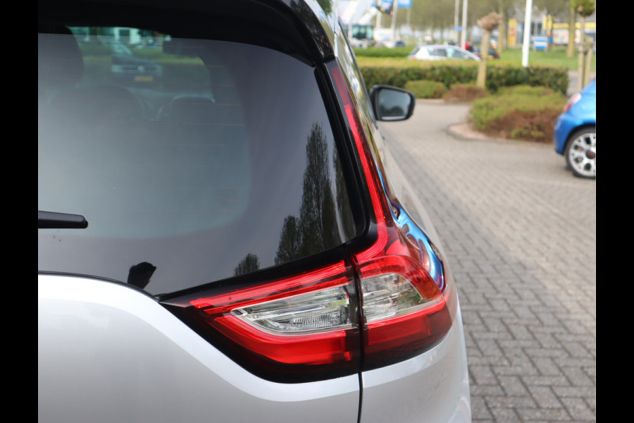 Renault Grand Scénic 1.3 TCe Intens 7p. Navi / Camera / Pdc / Elekramen / Handgesch  7 zitplaatsen