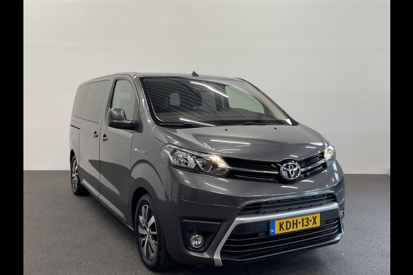 Toyota PROACE Electric Verso Luxury L2 8persoons PERSONENBUS Navigatie Apple Carplay Android Auto Climate Control Lichtmetalen velgen Cruise Control