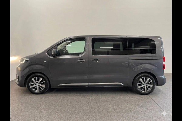 Toyota PROACE Electric Verso Luxury L2 8persoons PERSONENBUS Navigatie Apple Carplay Android Auto Climate Control Lichtmetalen velgen Cruise Control