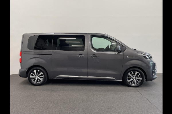 Toyota PROACE Electric Verso Luxury L2 8persoons PERSONENBUS Navigatie Apple Carplay Android Auto Climate Control Lichtmetalen velgen Cruise Control