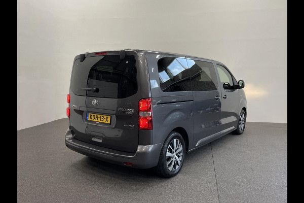 Toyota PROACE Electric Verso Luxury L2 8persoons PERSONENBUS Navigatie Apple Carplay Android Auto Climate Control Lichtmetalen velgen Cruise Control
