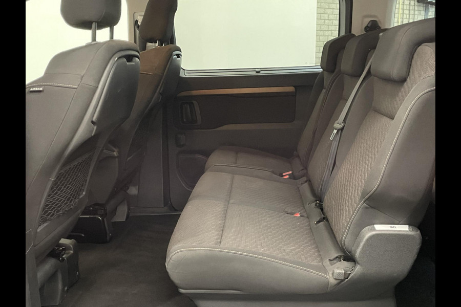 Toyota PROACE Electric Verso Luxury L2 8persoons PERSONENBUS Navigatie Apple Carplay Android Auto Climate Control Lichtmetalen velgen Cruise Control