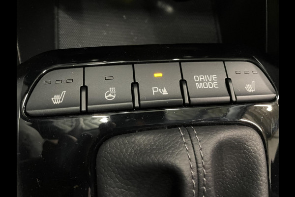Kia Stonic 1.0 T-GDi MHEV GT-Line Navigatie Apple Carplay/Android Auto Camera Parkeersensoren Cruise Control Stoel- en stuurverwarming Half leder Climate Controln Lichtmetalen velgen