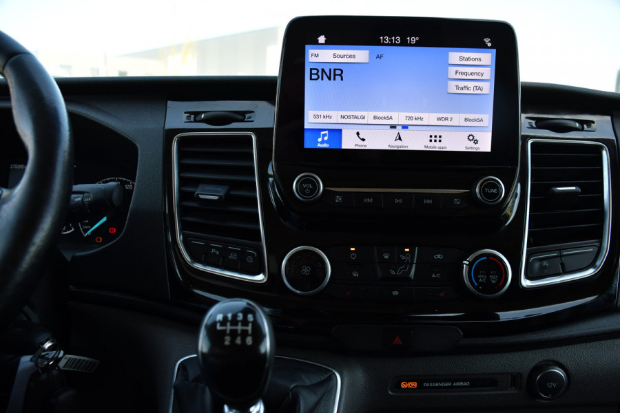 Ford Transit Custom 300 2.0 TDCI L2H1 Limited Camera, Cruise, Carplay, 2 x Schuifdeur, Trekhaak, 130pk, Stoelverwarming, Multimedia, Uniek!