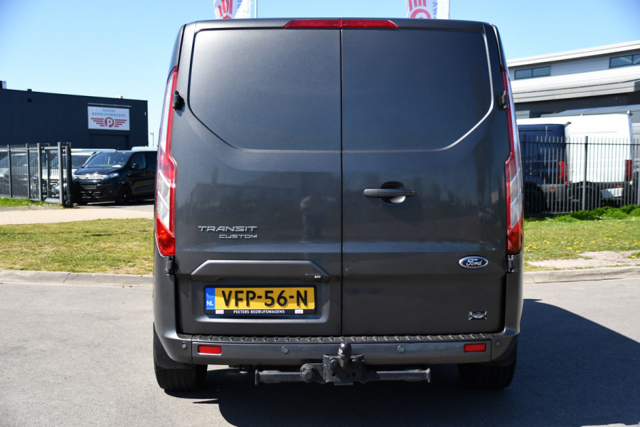 Ford Transit Custom 300 2.0 TDCI L2H1 Limited Camera, Cruise, Carplay, 2 x Schuifdeur, Trekhaak, 130pk, Stoelverwarming, Multimedia, Uniek!