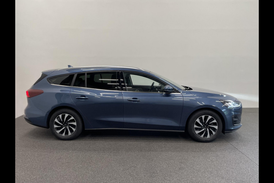 Ford FOCUS Wagon 1.0 EcoBoost 155pk Aut. Hybrid Titanium X Airco ECC Trekhaak Navi Carplay PDC VA+Camera Full LED Comfortstoelen Stoel/stuurwielverwarming