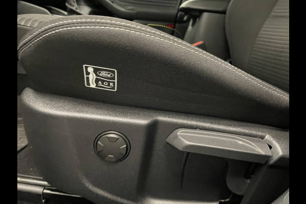 Ford FOCUS Wagon 1.0 EcoBoost 155pk Aut. Hybrid Titanium X Airco ECC Trekhaak Navi Carplay PDC VA+Camera Full LED Comfortstoelen Stoel/stuurwielverwarming