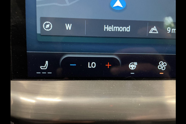 Ford FOCUS Wagon 1.0 EcoBoost 155pk Aut. Hybrid Titanium X Airco ECC Trekhaak Navi Carplay PDC VA+Camera Full LED Comfortstoelen Stoel/stuurwielverwarming