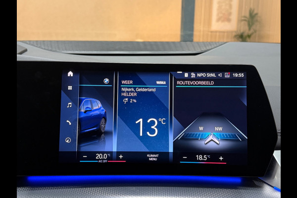 BMW 2 Serie Active Tourer 225e xDrive 245pk | Plug-in 4x4 | 360° | Trekhaak | Leder