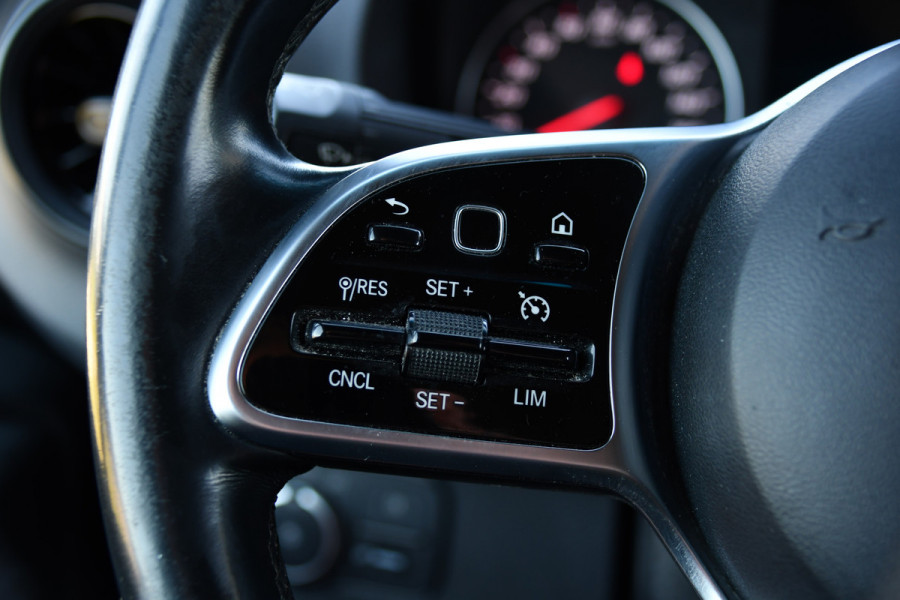 Mercedes-Benz Sprinter 316 2.2 CDI L2H2 PB Edition Camera, Cruise, Carplay, 164pk, LED, Stoelverwarming, Automaat, Multimedia, Sensoren, Uniek!