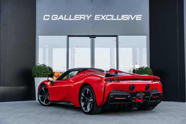 Ferrari SF90 Spider 4.0 V8 - Origineel NL | Rosso Corsa | Lift | JBL