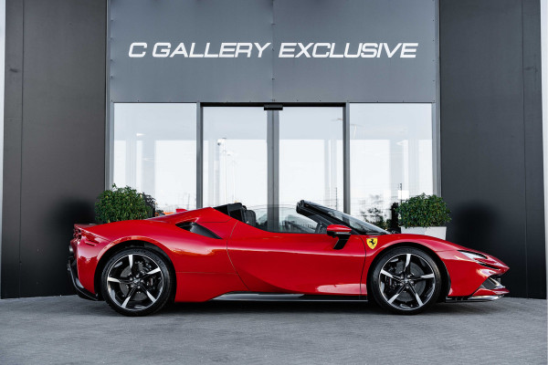 Ferrari SF90 Spider 4.0 V8 - Origineel NL | Rosso Corsa | Lift | JBL