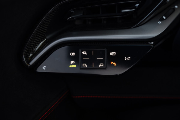 Ferrari SF90 Spider 4.0 V8 - Origineel NL | Rosso Corsa | Lift | JBL