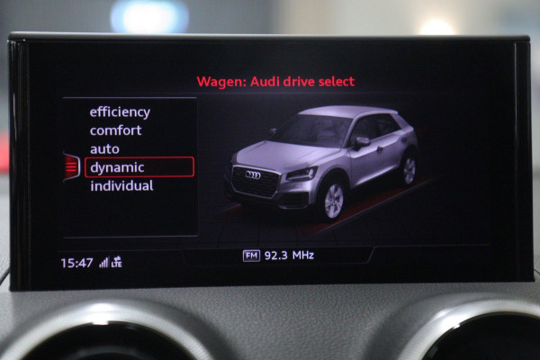 Audi Q2 35 TFSI S Edition 3x S-Line PANO/CARPLAY/KEYLESS/SFEER/VOL