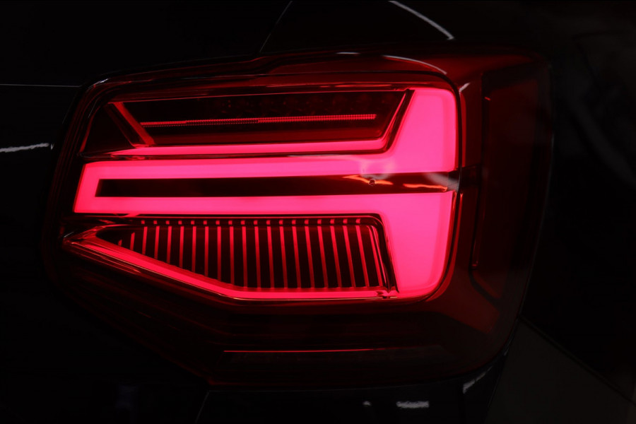 Audi Q2 35 TFSI S Edition 3x S-Line PANO/CARPLAY/KEYLESS/SFEER/VOL