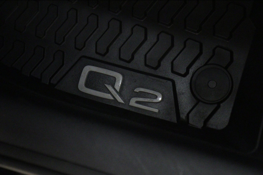 Audi Q2 35 TFSI S Edition 3x S-Line PANO/CARPLAY/KEYLESS/SFEER/VOL