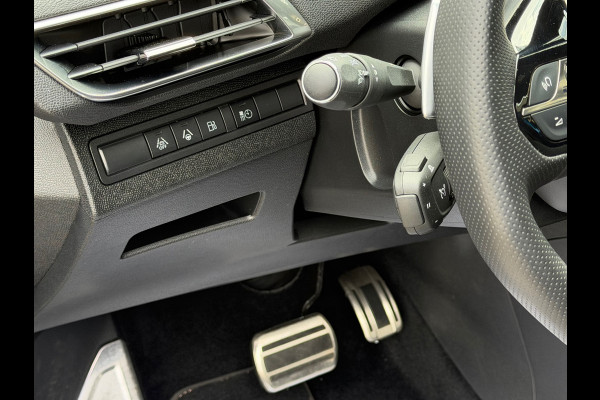 Peugeot 3008 1.6 HYbrid 225 GT Pack Business | Navigatie |Camera | Cruise | Clima | Trekhaak | 18".