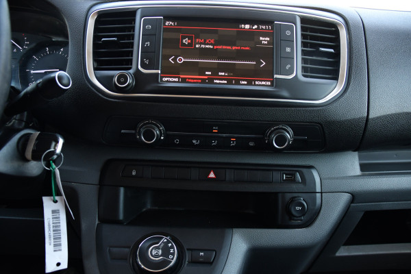 Citroën Jumpy 2.0 BlueHDI 120 L3 PB Edition Cruise, Carplay, Sensoren, 120pk, Automaat, Multimedia, Trekhaak, 6 zits, Uniek!