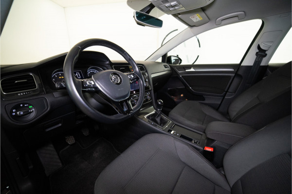 Volkswagen Golf 1.0 TSI Comfortline 116PK | NL AUTO+NAP | Navi | Carplay | ACC | Trekhaak | Garantie