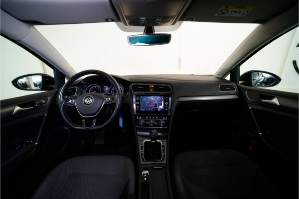 Volkswagen Golf 1.0 TSI Comfortline 116PK | NL AUTO+NAP | Navi | Carplay | ACC | Trekhaak | Garantie