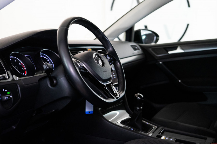 Volkswagen Golf 1.0 TSI Comfortline 116PK | NL AUTO+NAP | Navi | Carplay | ACC | Trekhaak | Garantie