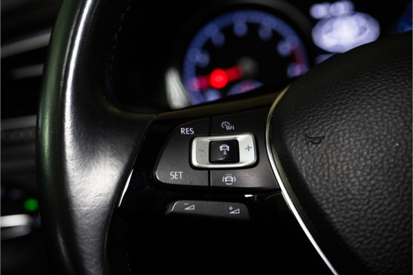 Volkswagen Golf 1.0 TSI Comfortline 116PK | NL AUTO+NAP | Navi | Carplay | ACC | Trekhaak | Garantie