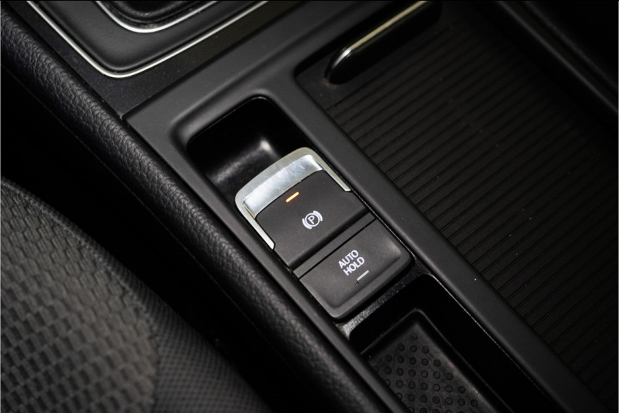 Volkswagen Golf 1.0 TSI Comfortline 116PK | NL AUTO+NAP | Navi | Carplay | ACC | Trekhaak | Garantie