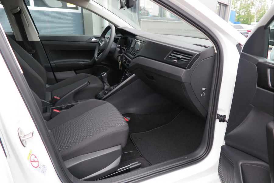 Volkswagen Polo 1.0 TSI 95pk Airco , App connect, Navi via app, Smartphone integratie, DAB+ radio, Stuurwiel multifunctioneel, etc.