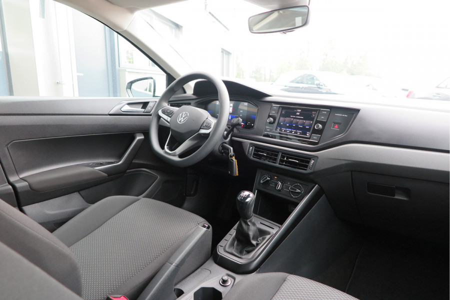 Volkswagen Polo 1.0 TSI 95pk Airco , App connect, Navi via app, Smartphone integratie, DAB+ radio, Stuurwiel multifunctioneel, etc.