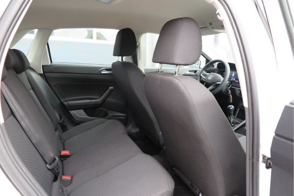 Volkswagen Polo 1.0 TSI 95pk Airco , App connect, Navi via app, Smartphone integratie, DAB+ radio, Stuurwiel multifunctioneel, etc.