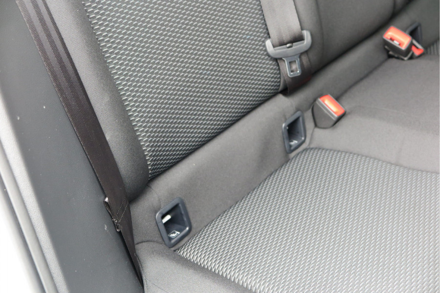 Volkswagen Polo 1.0 TSI 95pk Airco , App connect, Navi via app, Smartphone integratie, DAB+ radio, Stuurwiel multifunctioneel, etc.