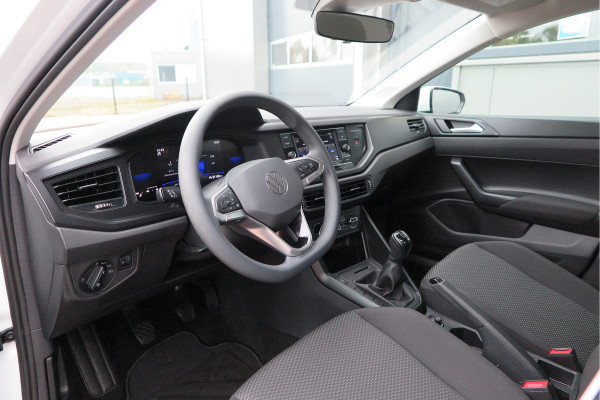 Volkswagen Polo 1.0 TSI 95pk Airco , App connect, Navi via app, Smartphone integratie, DAB+ radio, Stuurwiel multifunctioneel, etc.