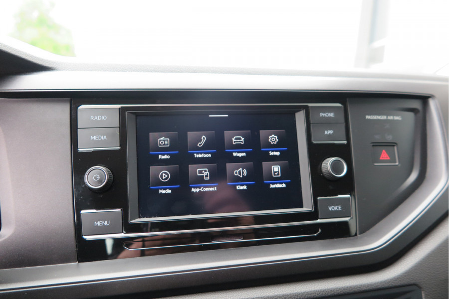 Volkswagen Polo 1.0 TSI 95pk Airco , App connect, Navi via app, Smartphone integratie, DAB+ radio, Stuurwiel multifunctioneel, etc.