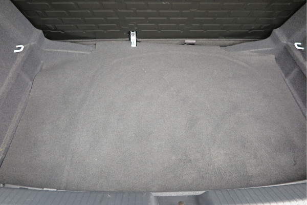 Volkswagen Polo 1.0 TSI 95pk Airco , App connect, Navi via app, Smartphone integratie, DAB+ radio, Stuurwiel multifunctioneel, etc.