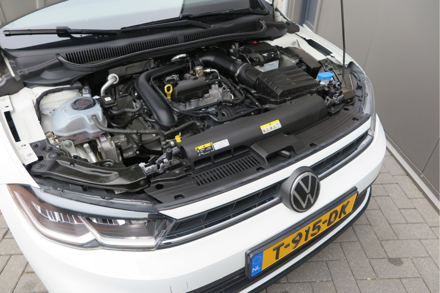 Volkswagen Polo 1.0 TSI 95pk Airco , App connect, Navi via app, Smartphone integratie, DAB+ radio, Stuurwiel multifunctioneel, etc.
