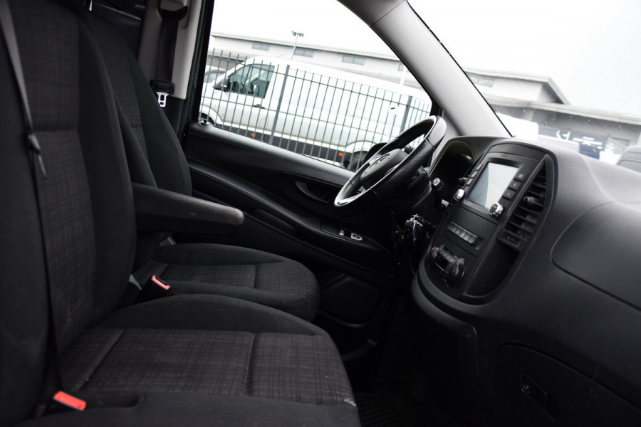 Mercedes-Benz Vito 116 CDI L2 PB Edition Camera, Cruise, Carplay, LED, 164pk, Automaat, Multimedia, Clima, Stoelverwarming, Uniek!